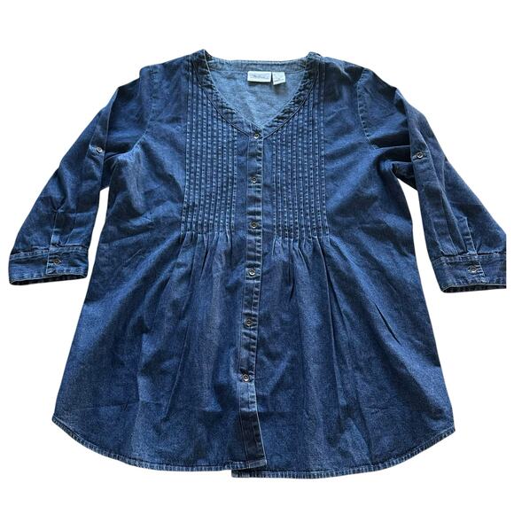 Womens Shirt Medium Blue Denim Lightweight Button Front VNeck Western Rustic - Picture 1 of 7